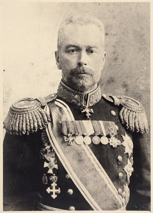 Сергей Карлов